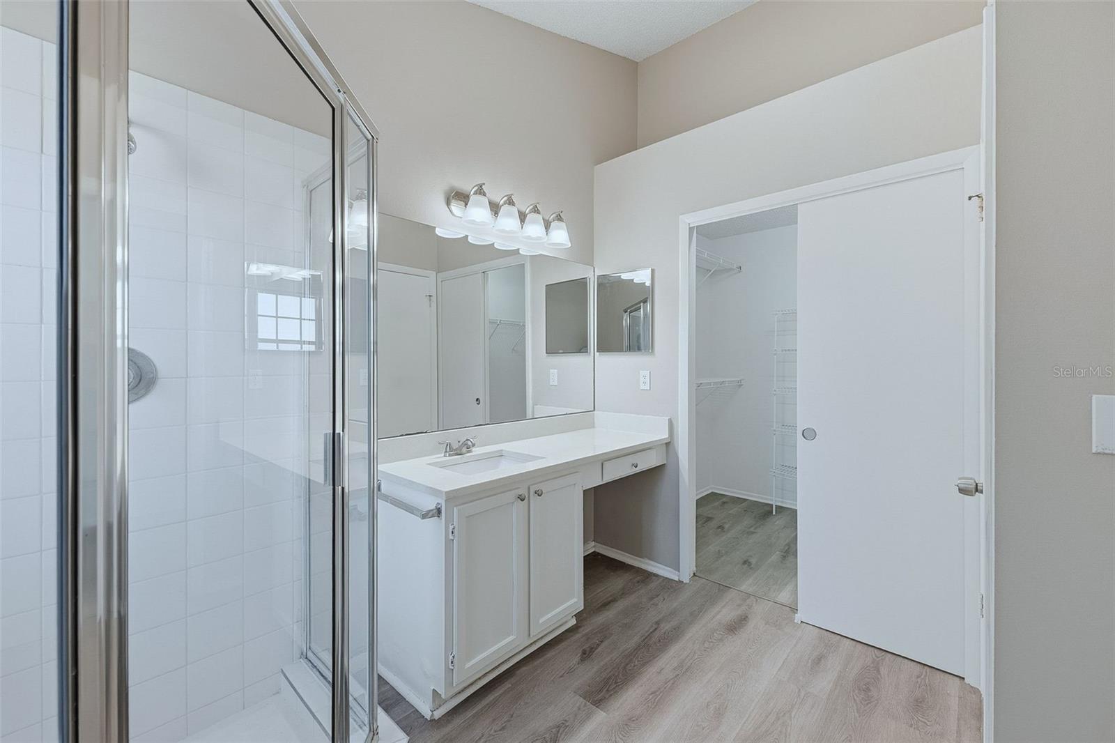 Image 36 of 43 For 2530 Lancaster Court