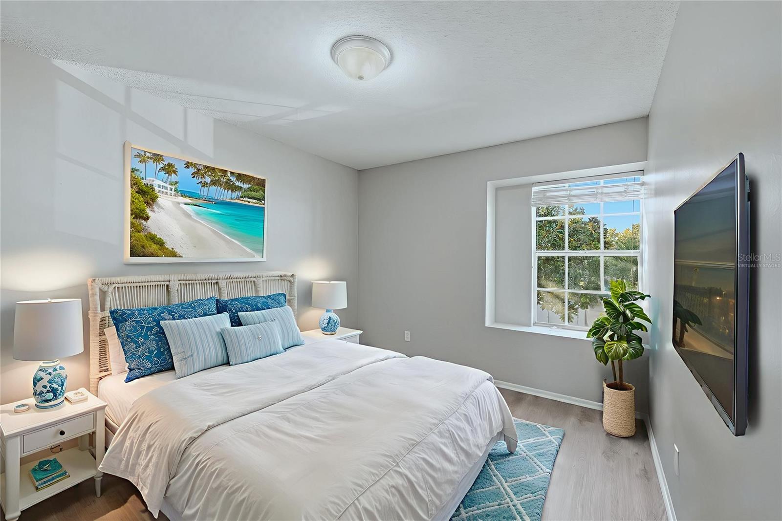 Image 7 of 43 For 2530 Lancaster Court