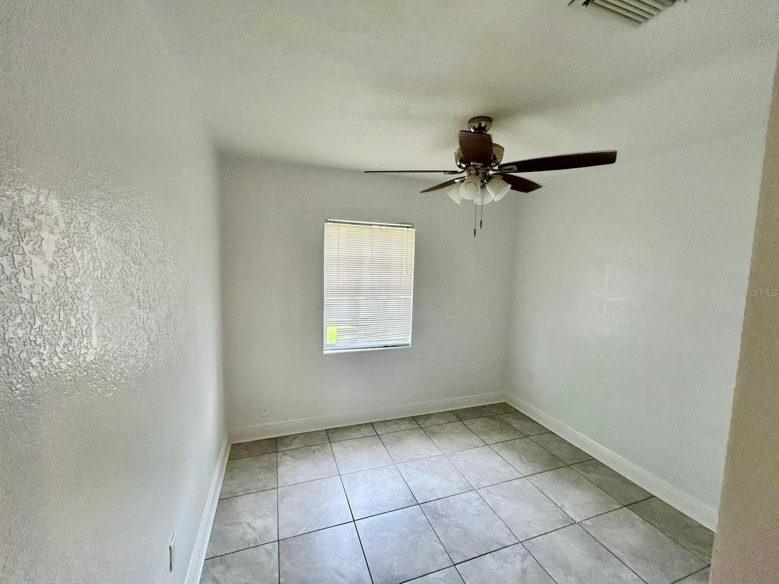 Image 7 of 9 For 213 Buchanon Avenue