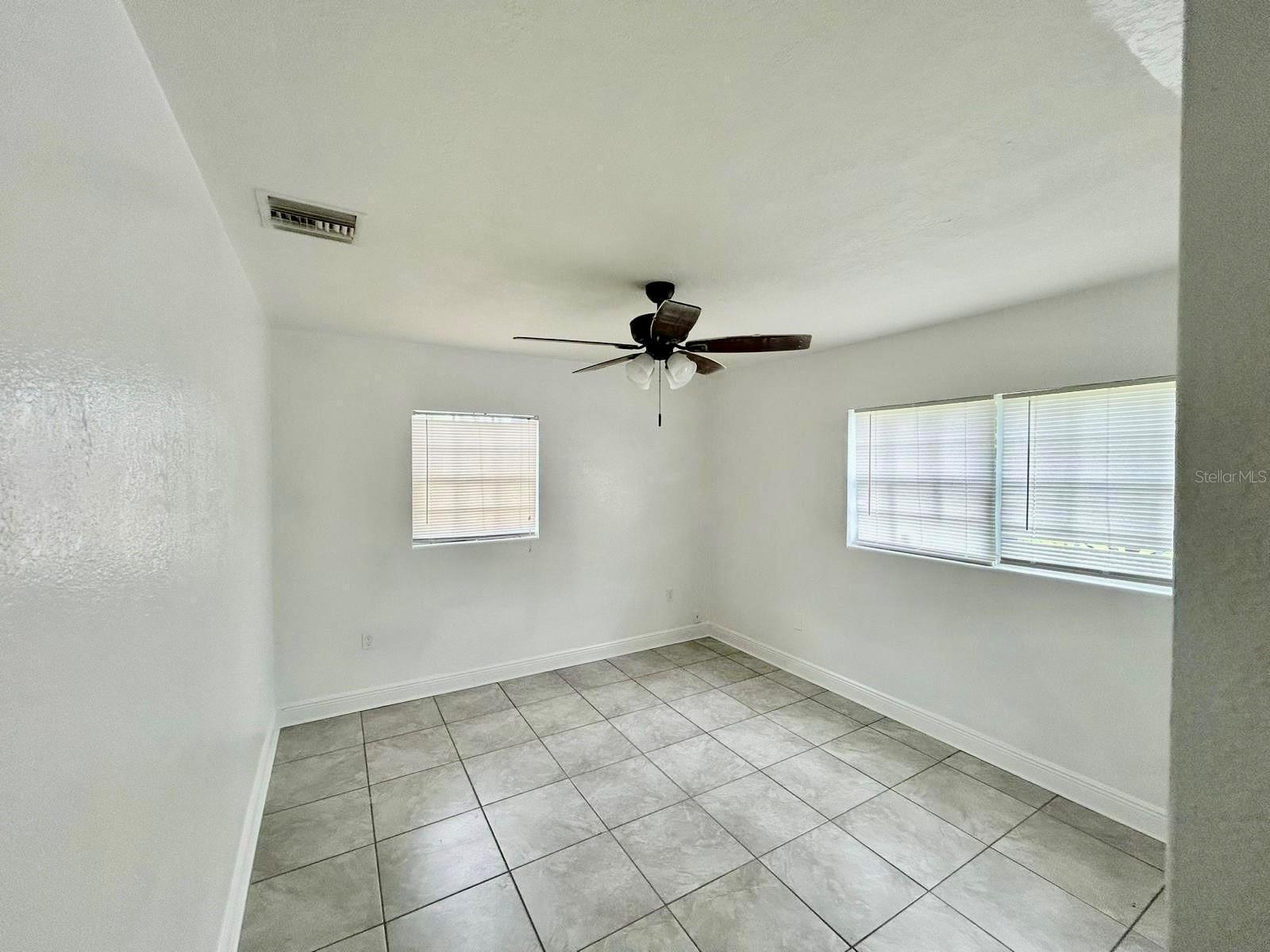 Image 8 of 9 For 213 Buchanon Avenue