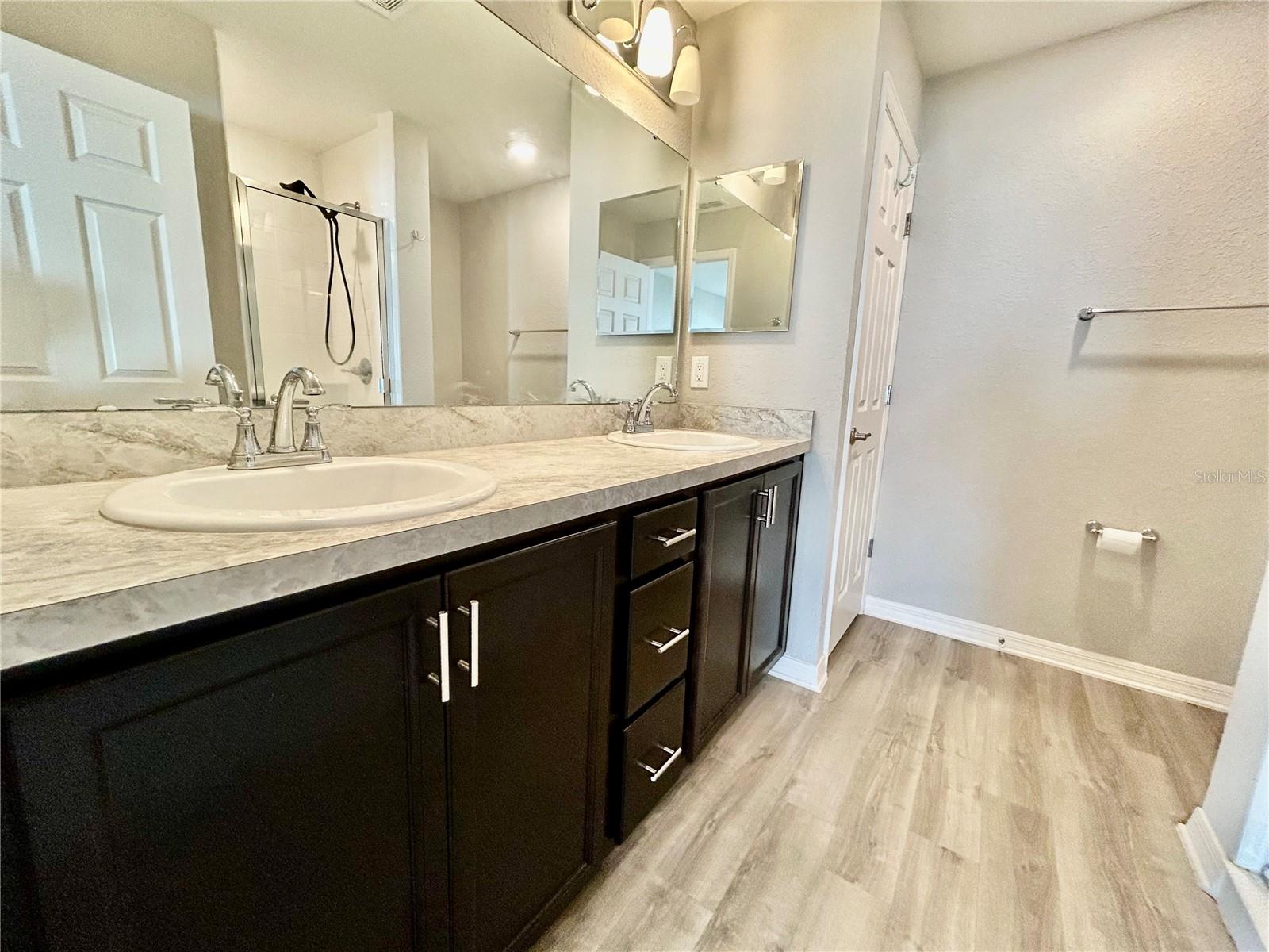 Image 15 of 32 For 2611 Tulip Drive