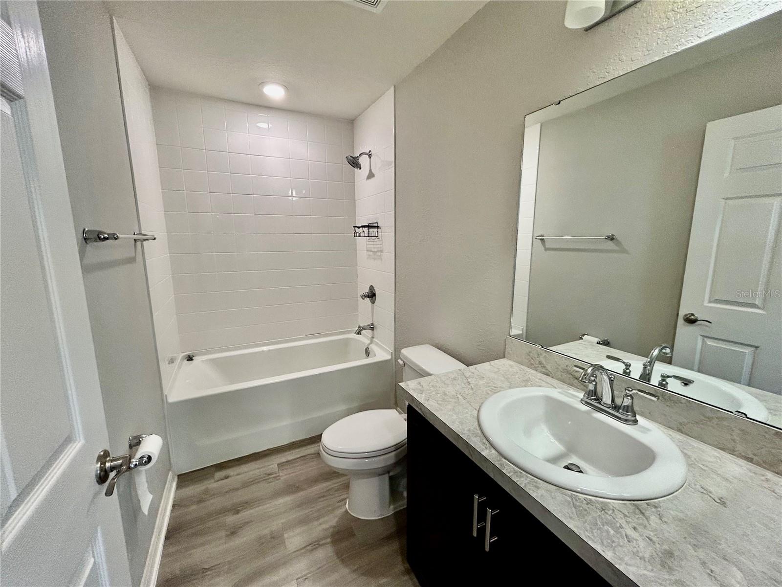 Image 17 of 32 For 2611 Tulip Drive