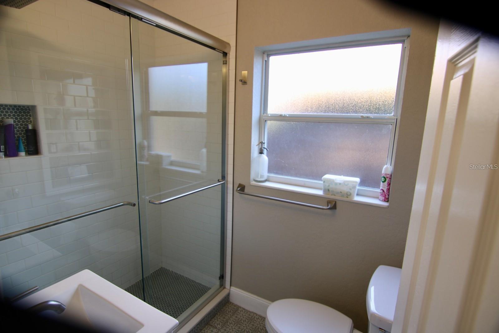 Image 13 of 20 For 2412 Middleton Avenue