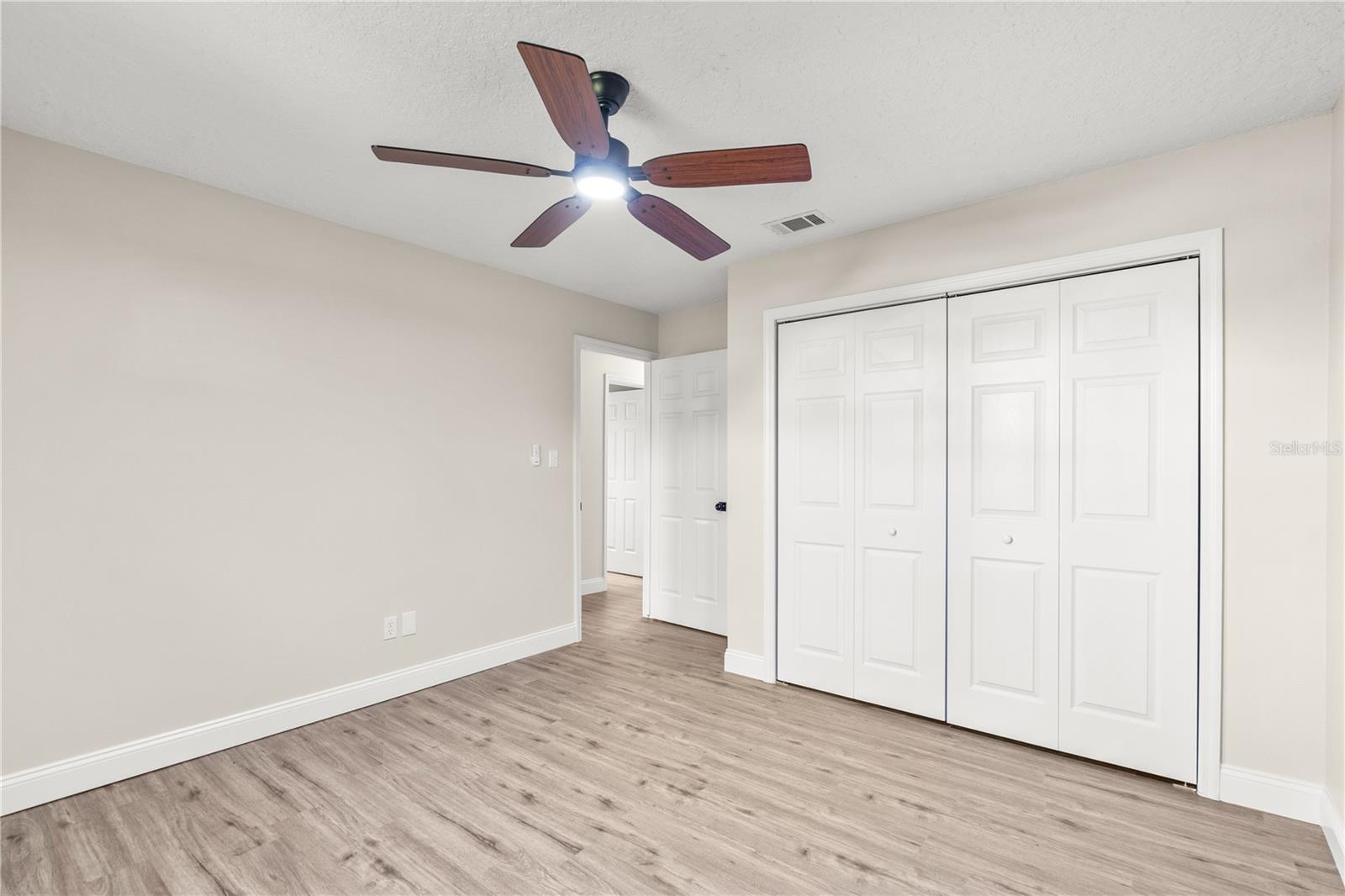 Image 30 of 48 For 8644 Shenna Court