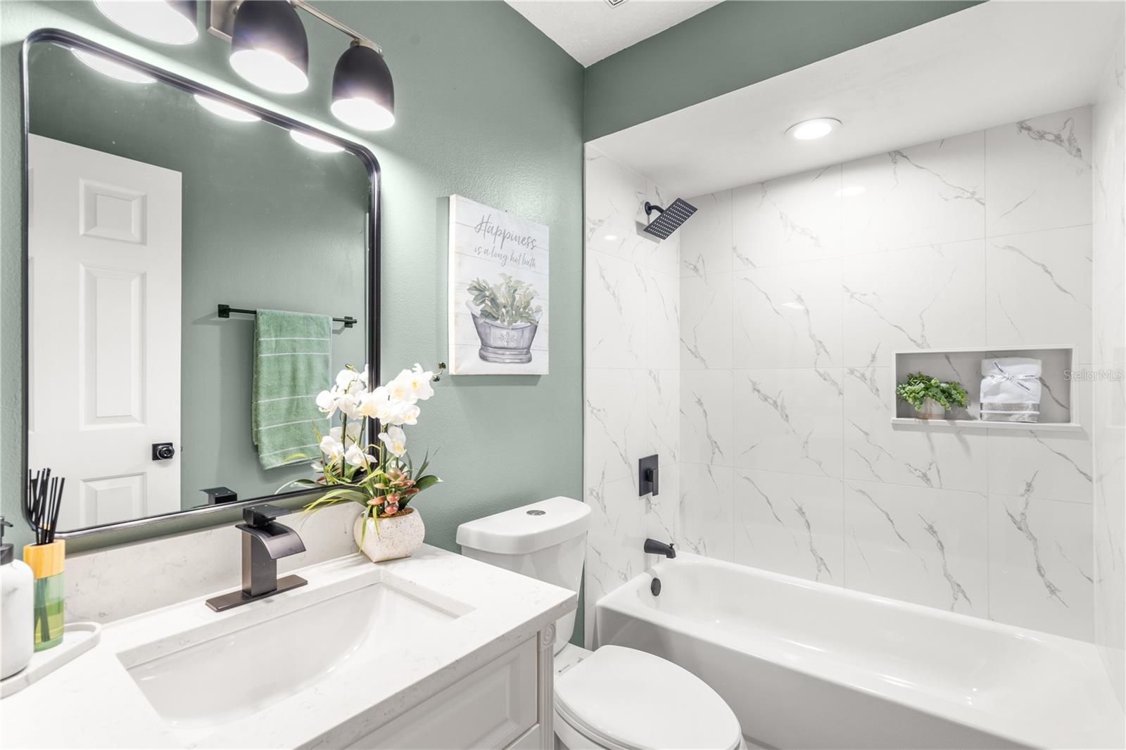 Image 31 of 48 For 8644 Shenna Court