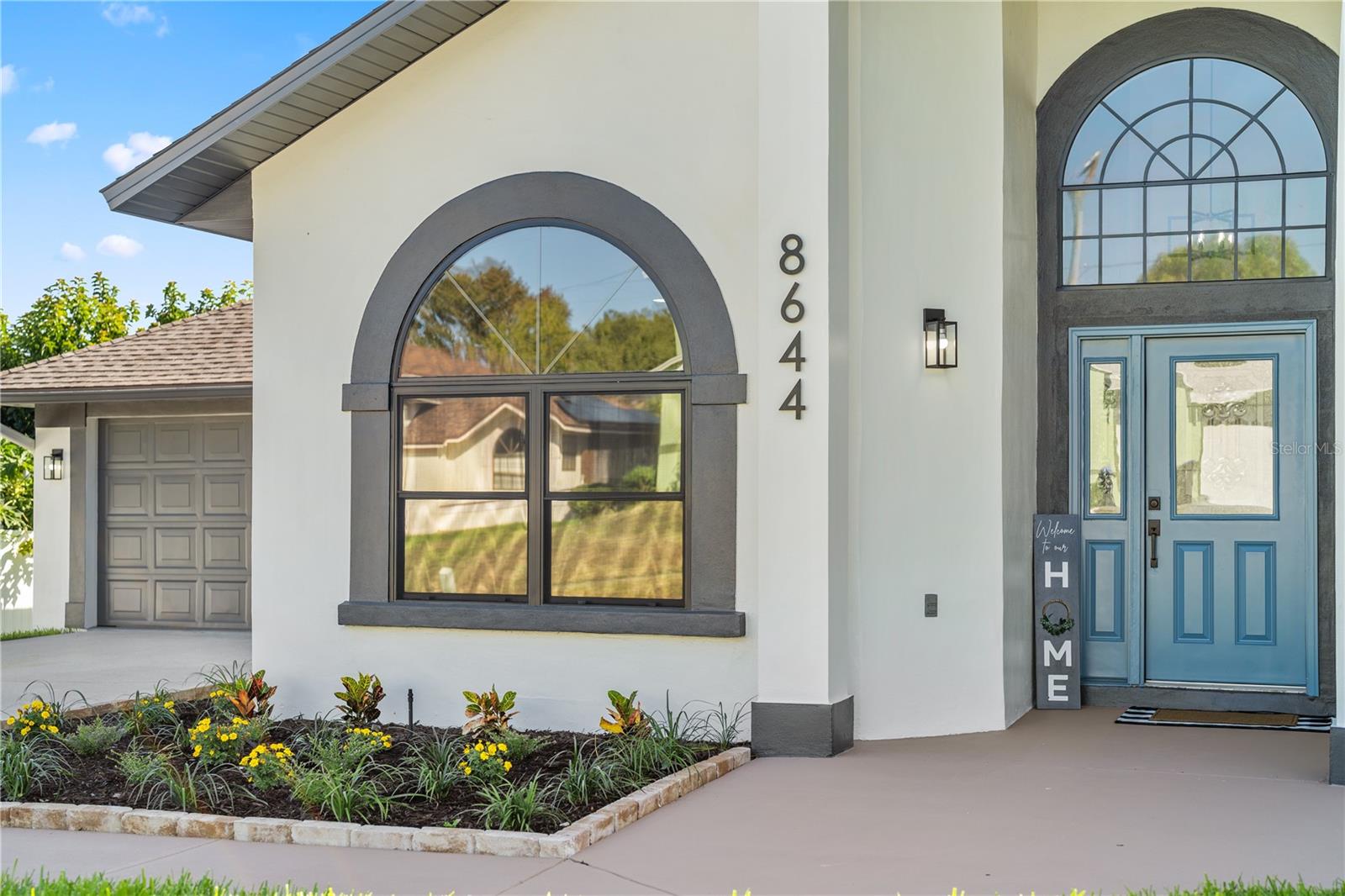 Image 4 of 48 For 8644 Shenna Court