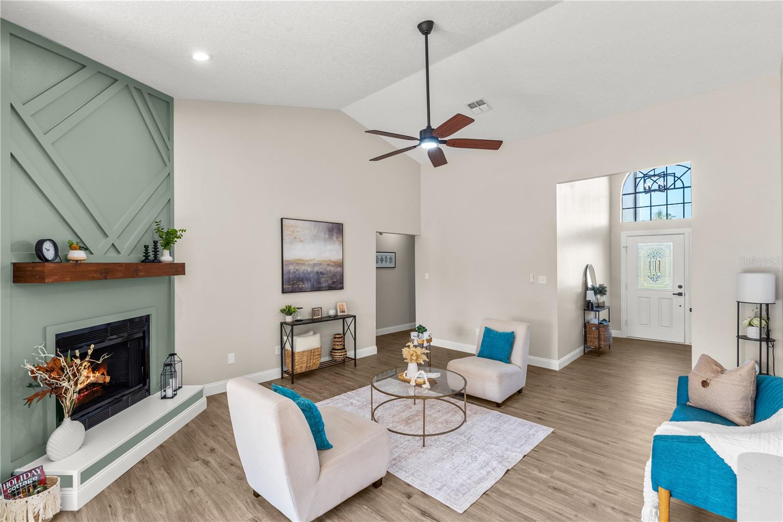 Image 7 of 48 For 8644 Shenna Court