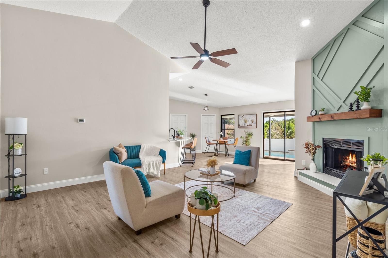 Image 9 of 48 For 8644 Shenna Court