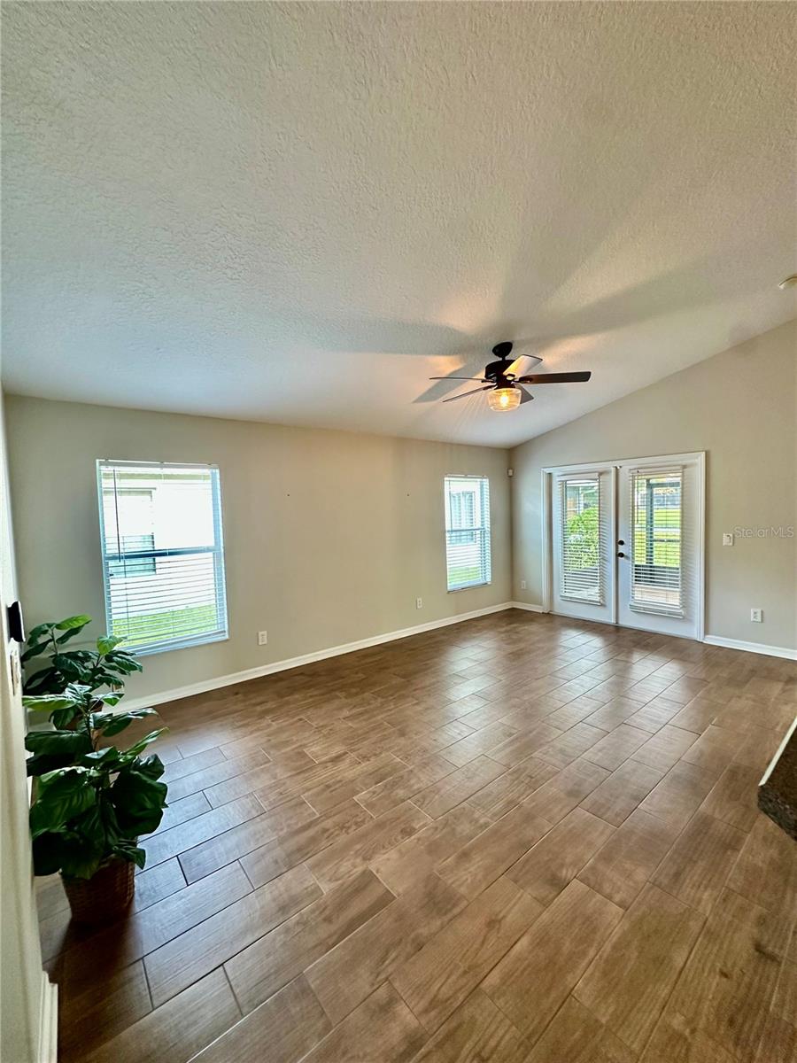 Image 11 of 38 For 9226 Pecky Cypress Way