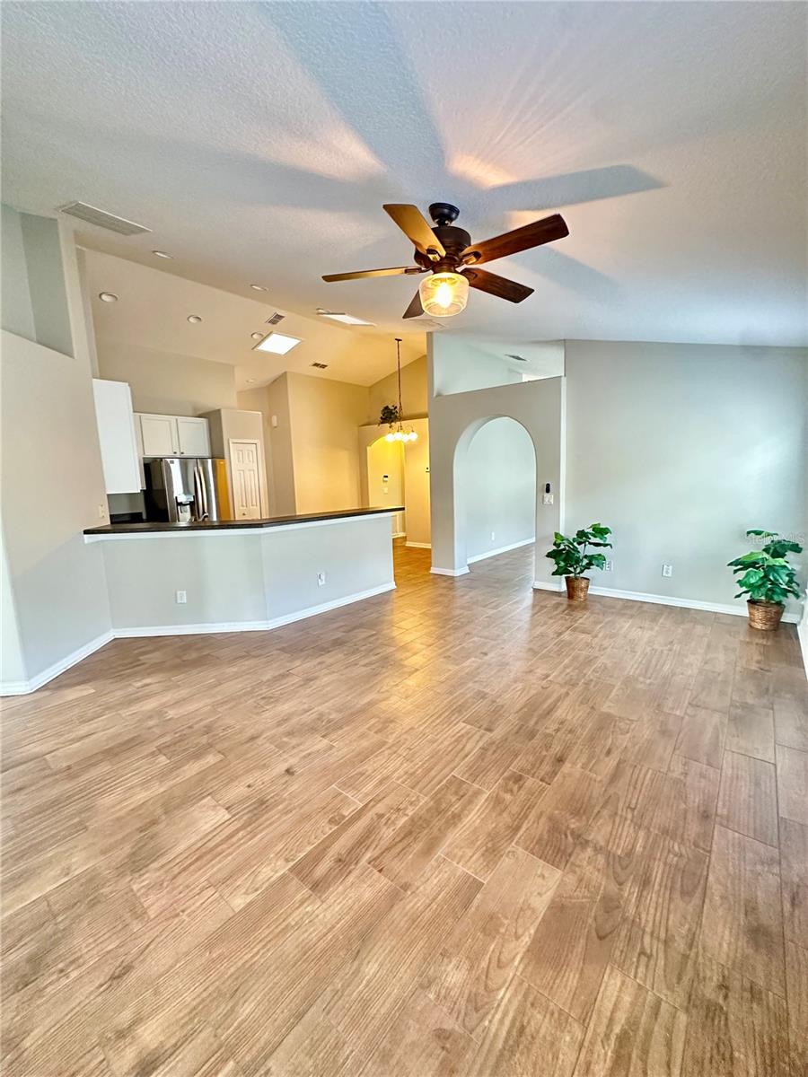 Image 12 of 38 For 9226 Pecky Cypress Way