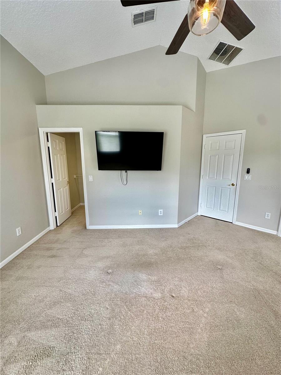 Image 27 of 38 For 9226 Pecky Cypress Way