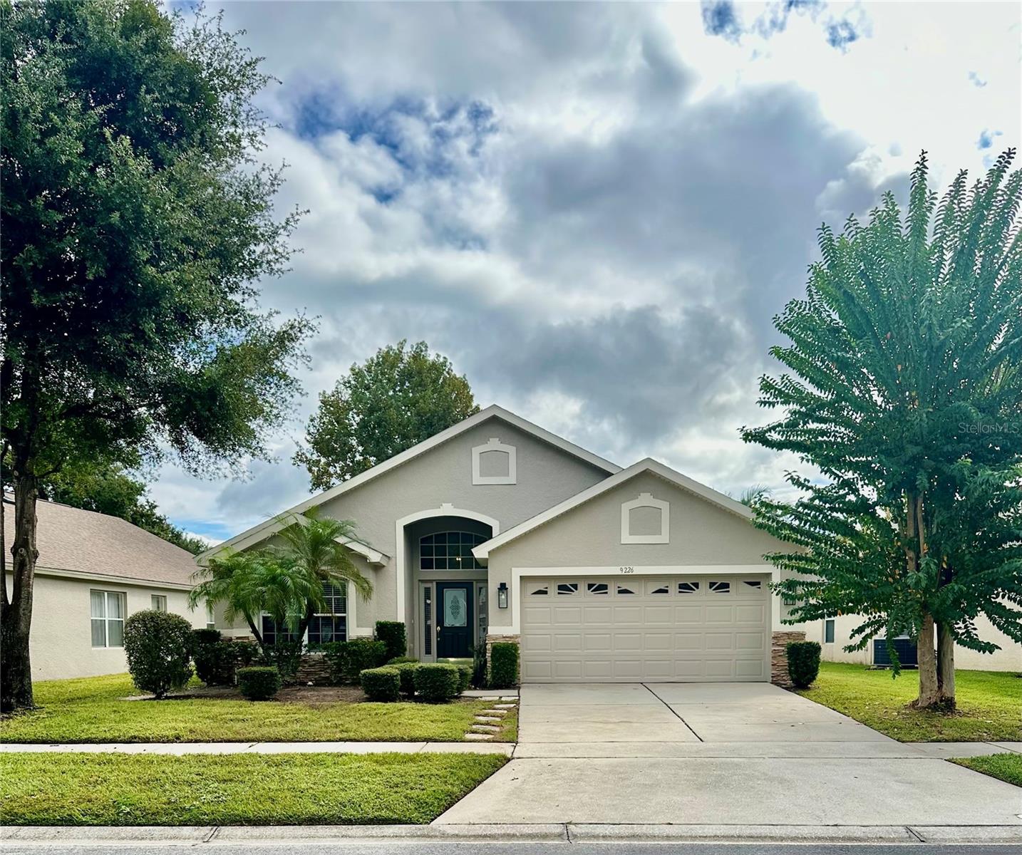 Image 36 of 38 For 9226 Pecky Cypress Way