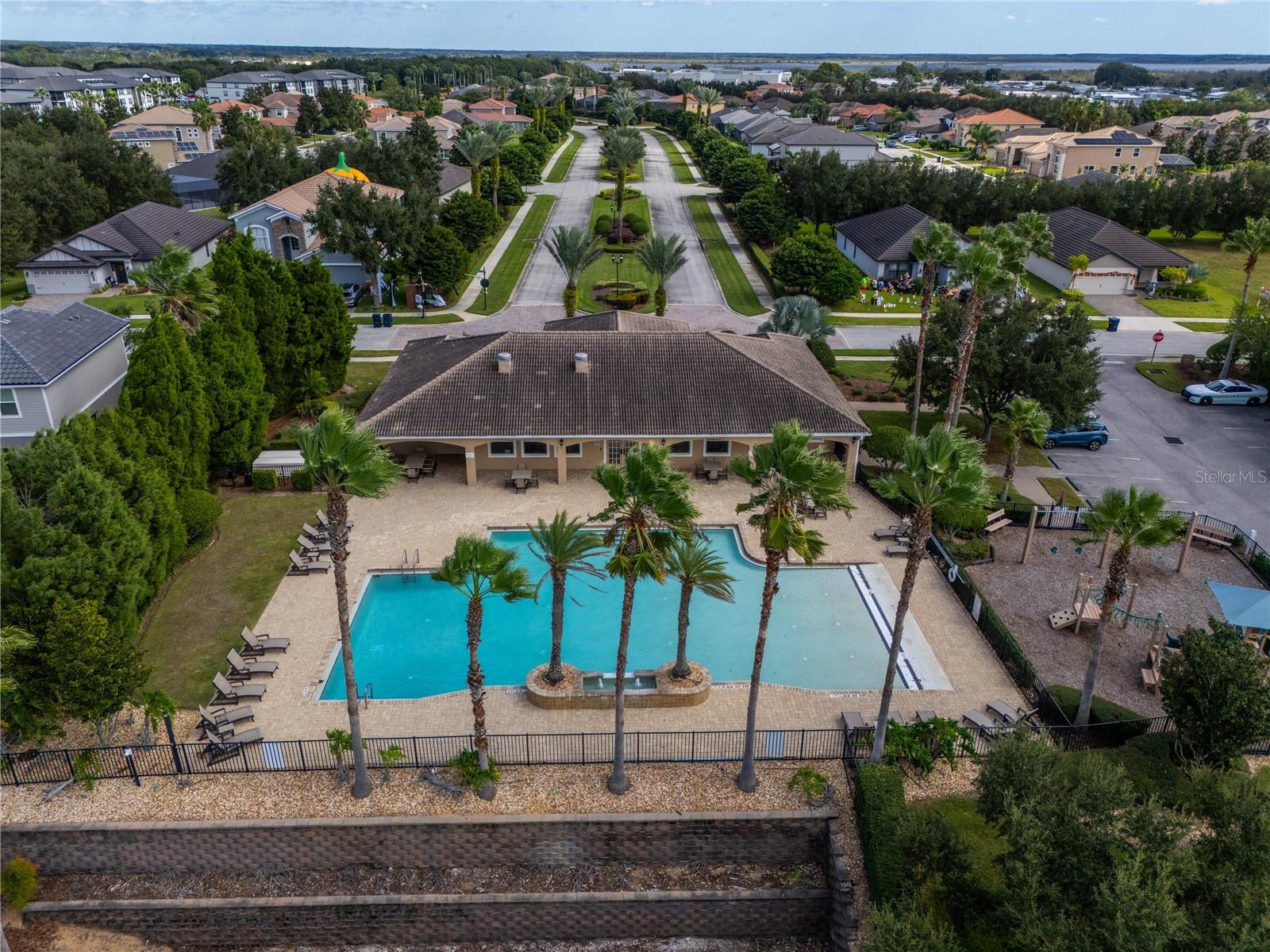 Image 42 of 45 For 221 Lake Vista Drive