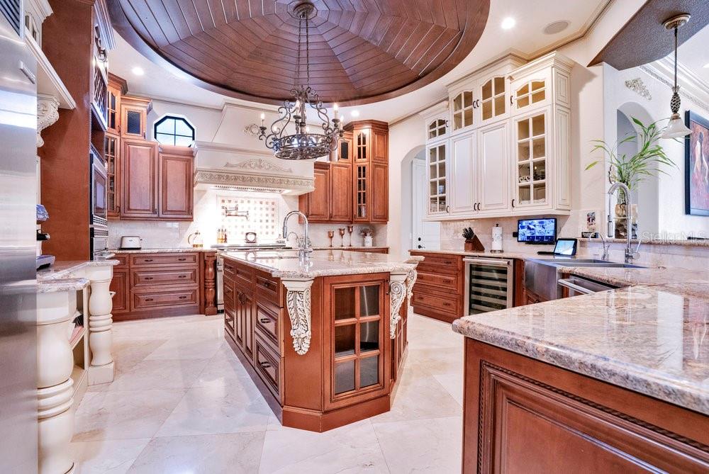 Image 15 of 97 For 5750 Emerington Cres