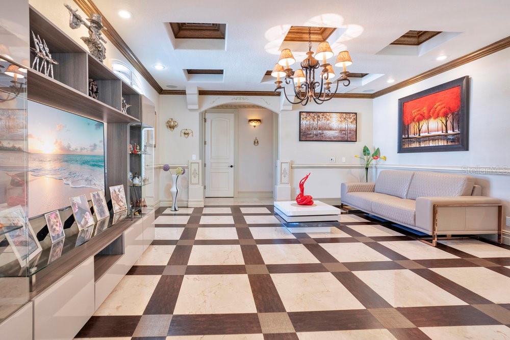 Image 32 of 97 For 5750 Emerington Cres