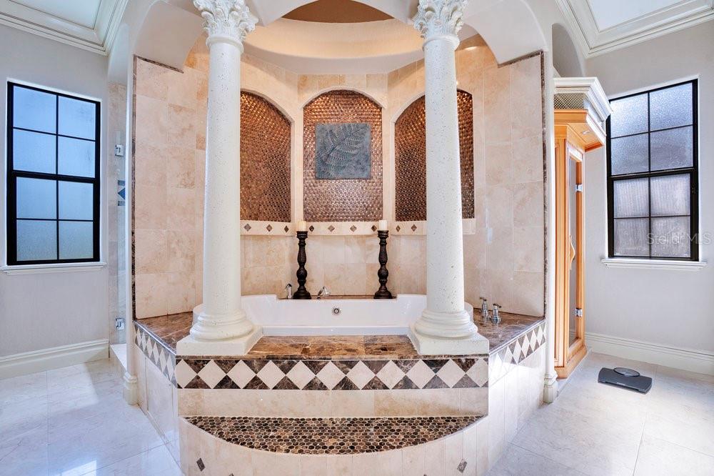 Image 41 of 97 For 5750 Emerington Cres