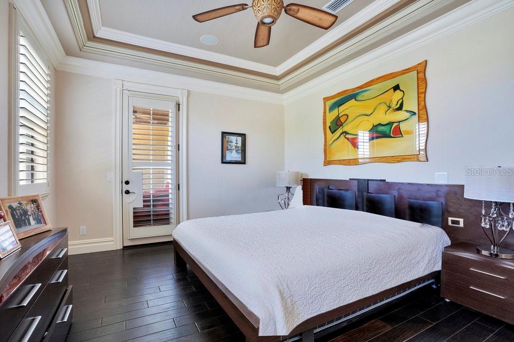 Image 54 of 97 For 5750 Emerington Cres