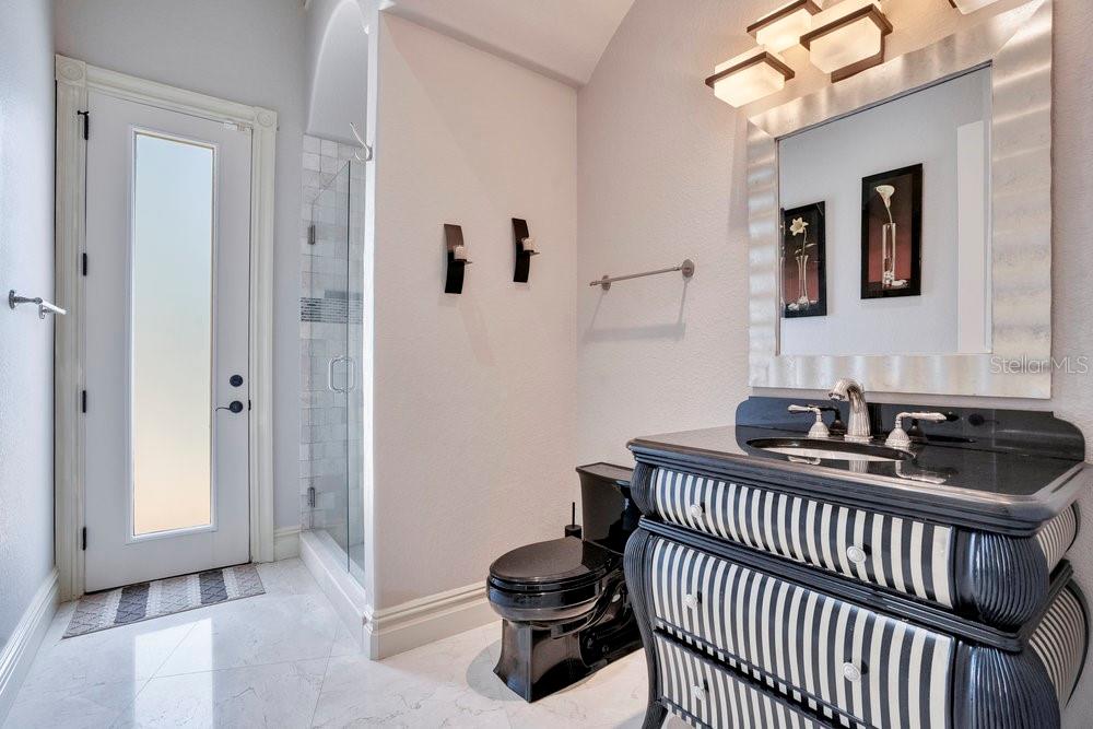 Image 68 of 97 For 5750 Emerington Cres