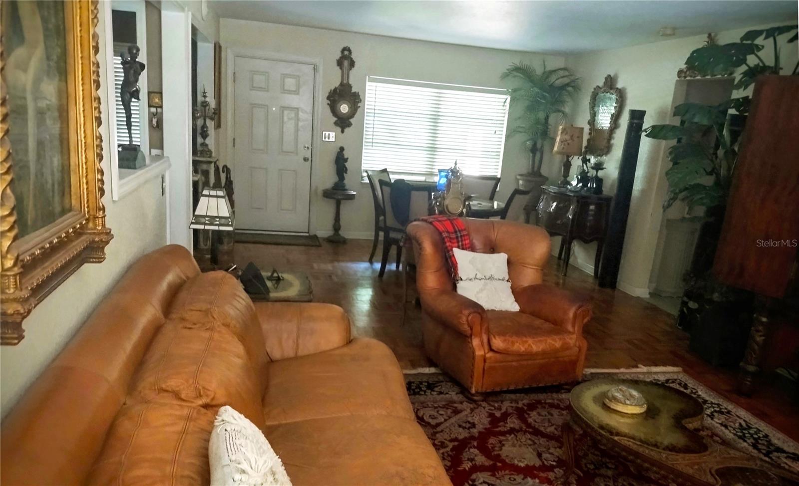 Image 4 of 8 For 1215 Groveland Avenue