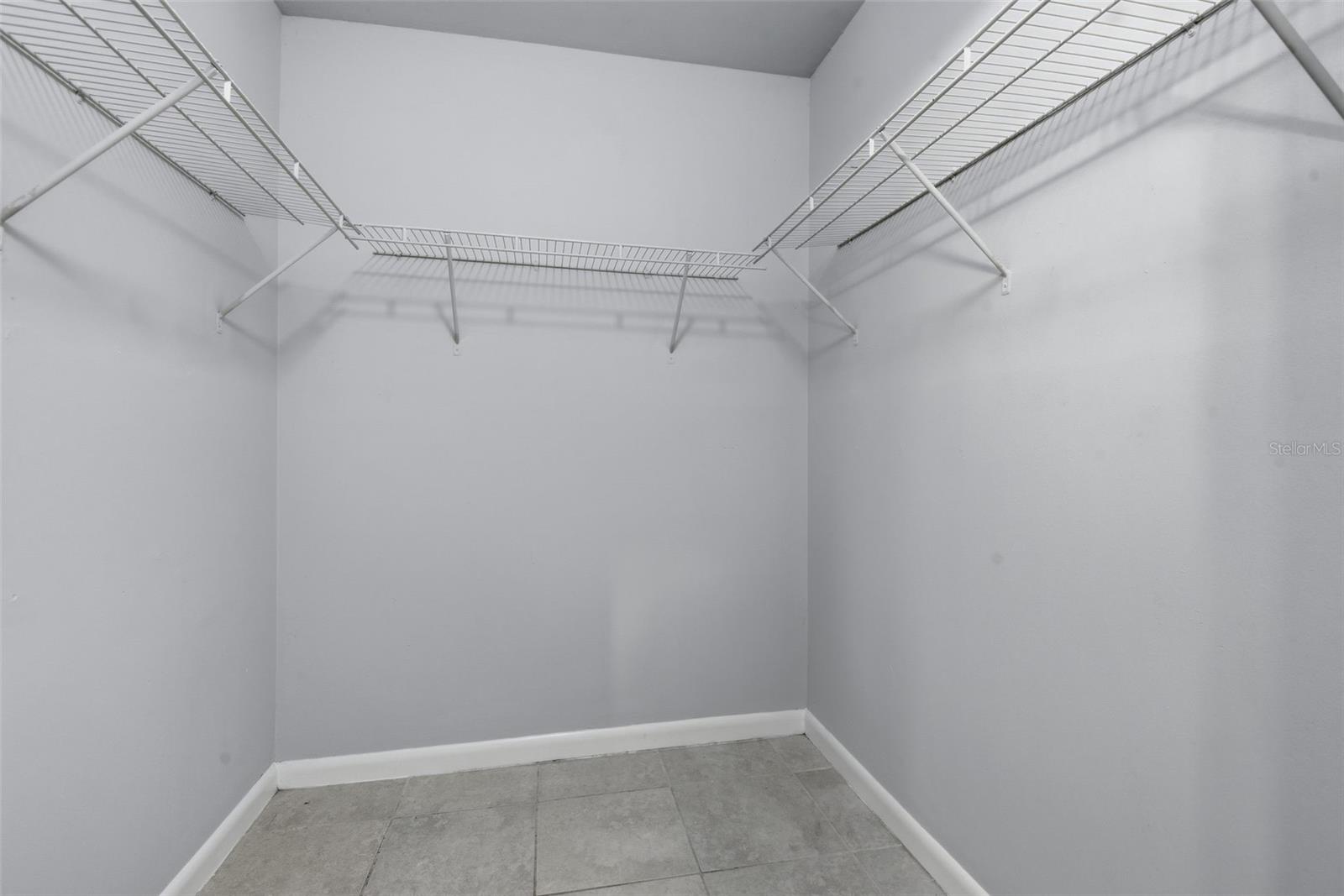 Image 13 of 27 For 20957 124th Avenue Road