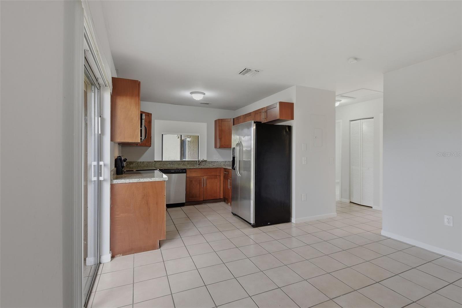 Image 5 of 27 For 20957 124th Avenue Road