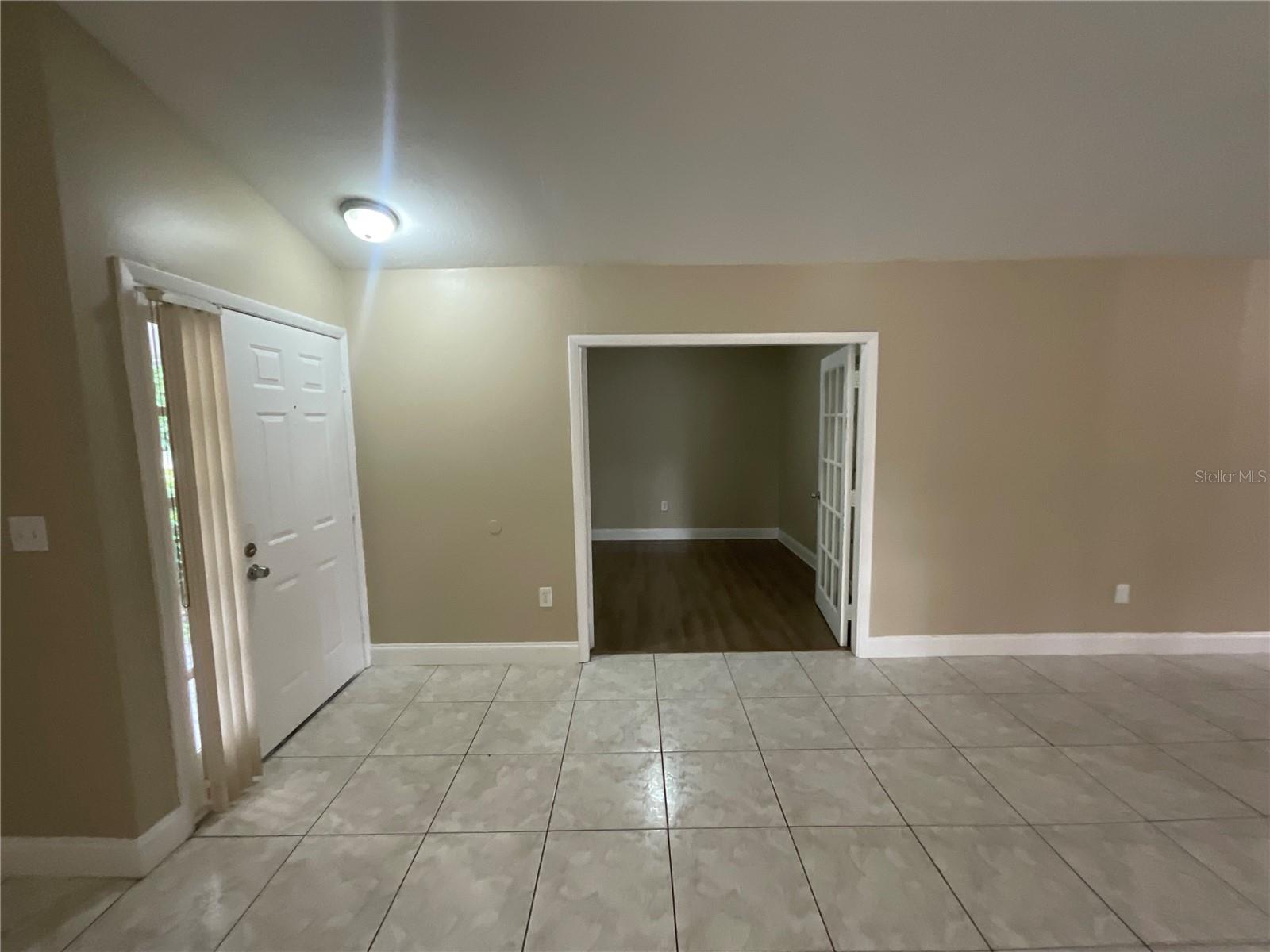 Image 4 of 11 For 10105 141st Court