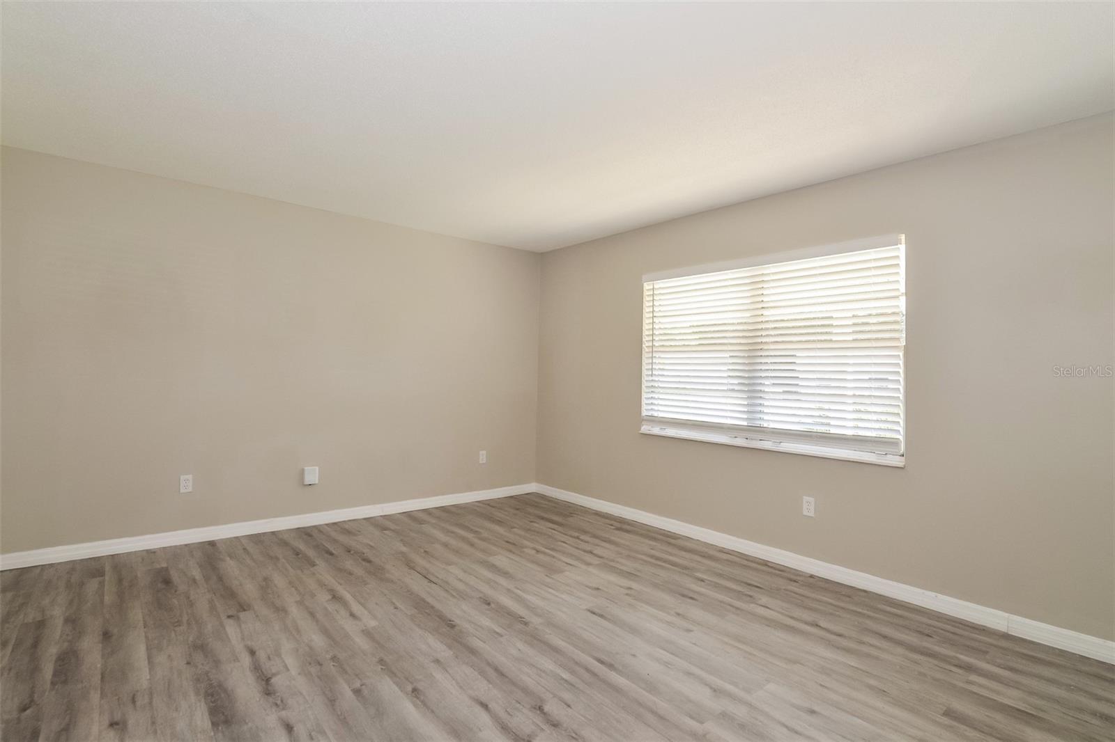 Image 14 of 21 For 5610 Marie Court