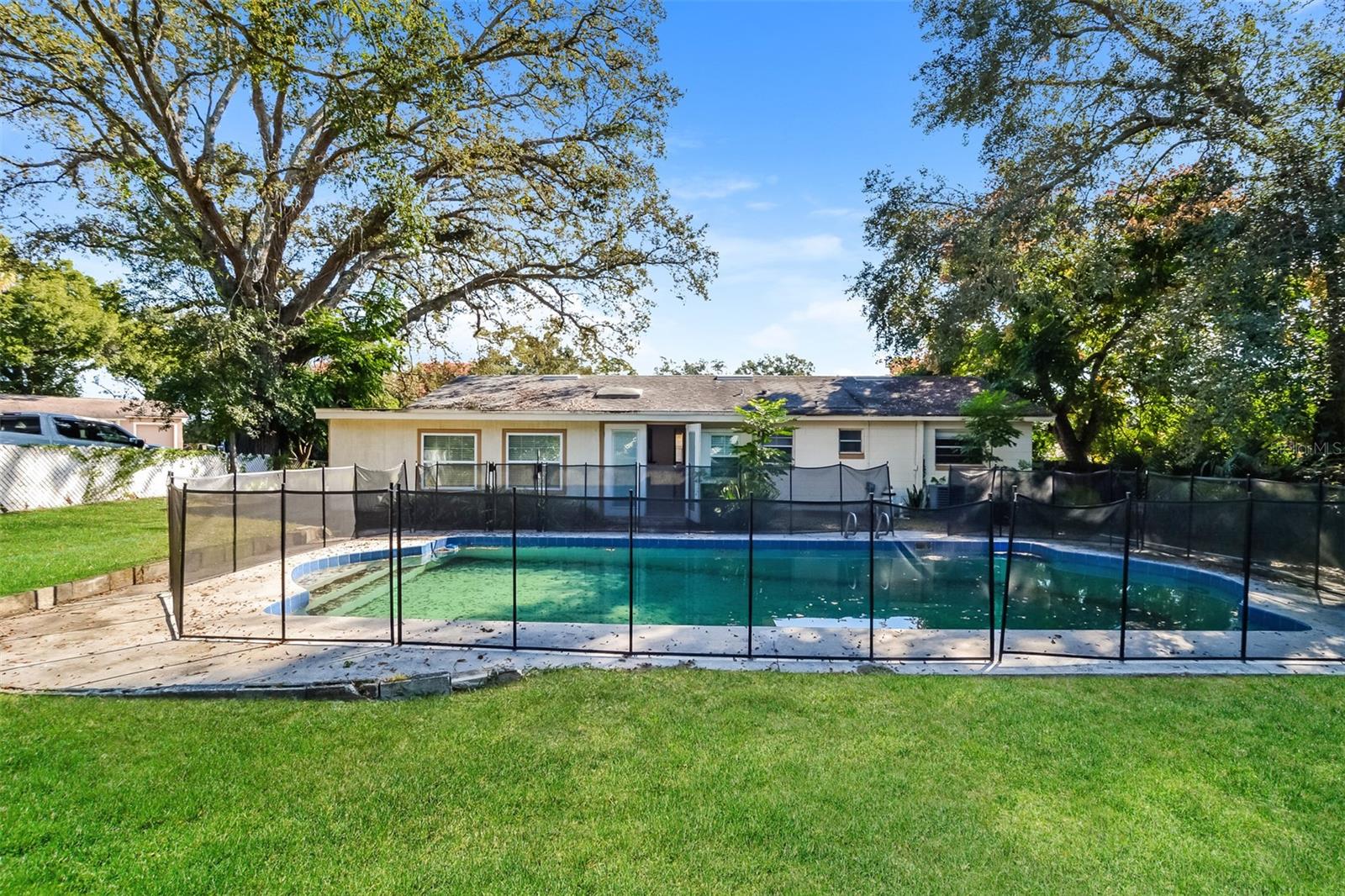 Image 19 of 21 For 5610 Marie Court