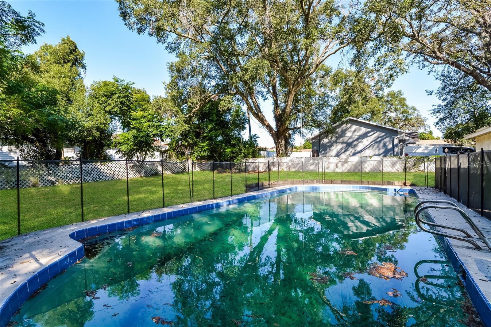 Image 20 of 21 For 5610 Marie Court