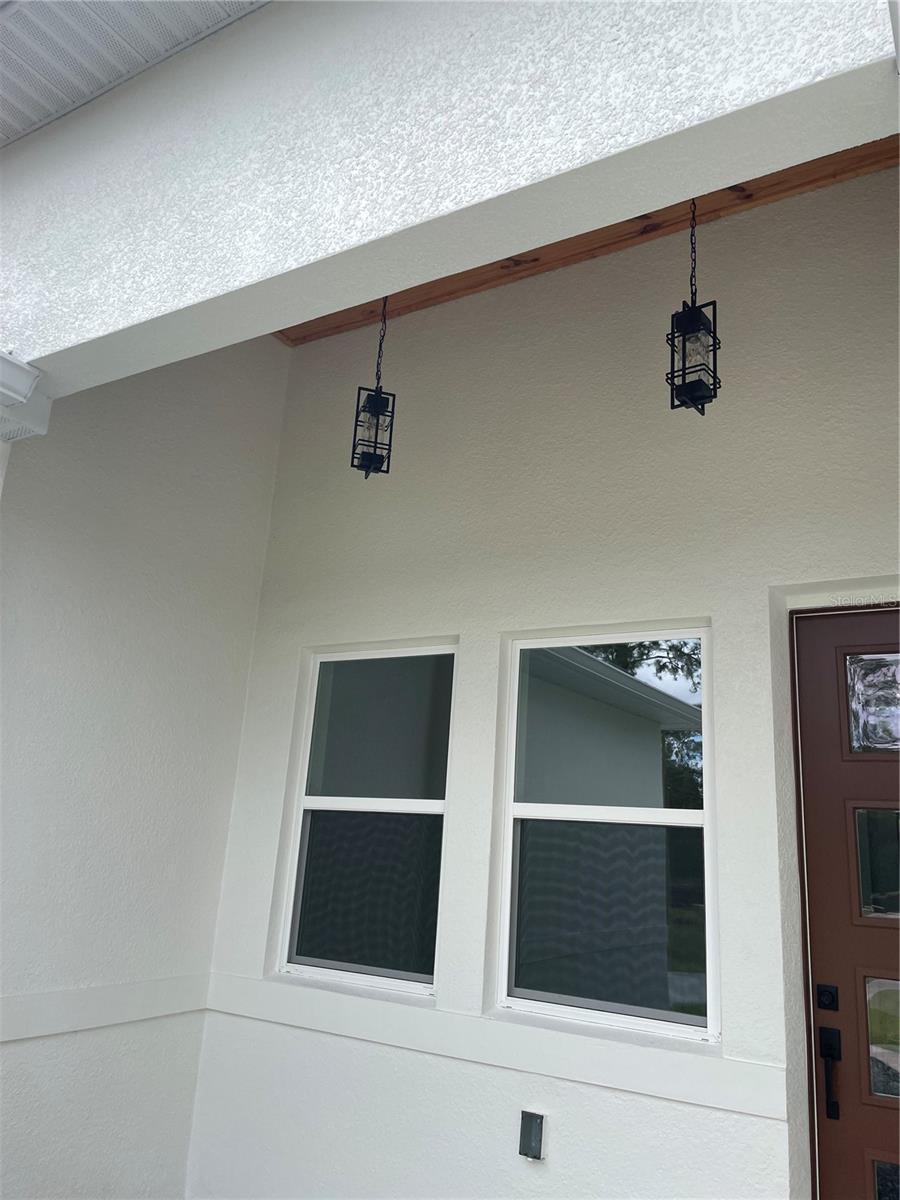 Image 11 of 52 For 41719 Aspen Drive