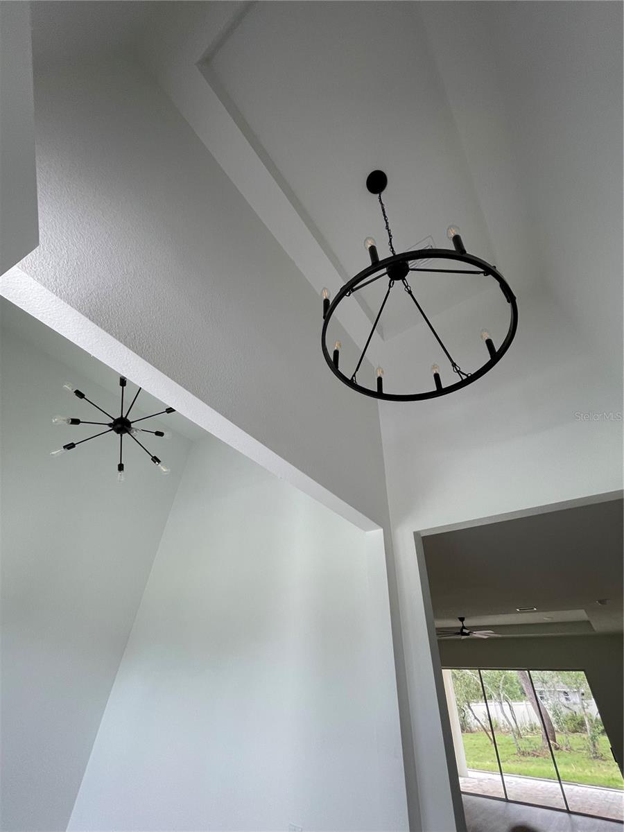 Image 13 of 52 For 41719 Aspen Drive