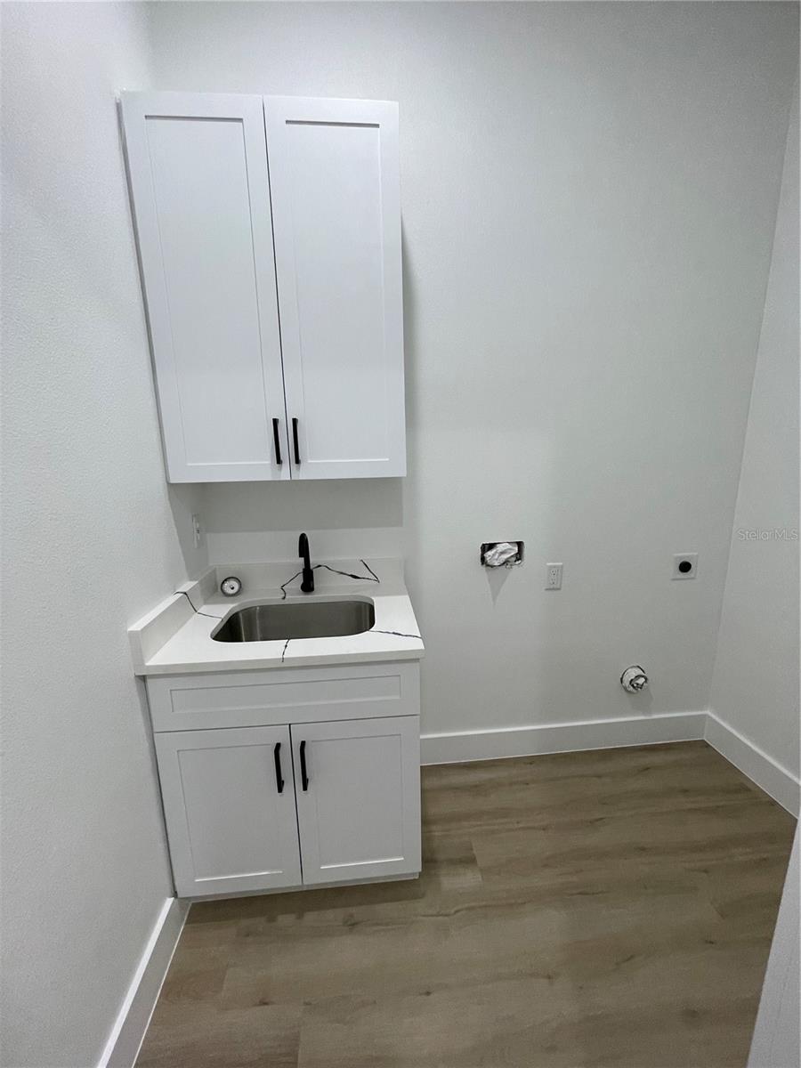 Image 20 of 52 For 41719 Aspen Drive