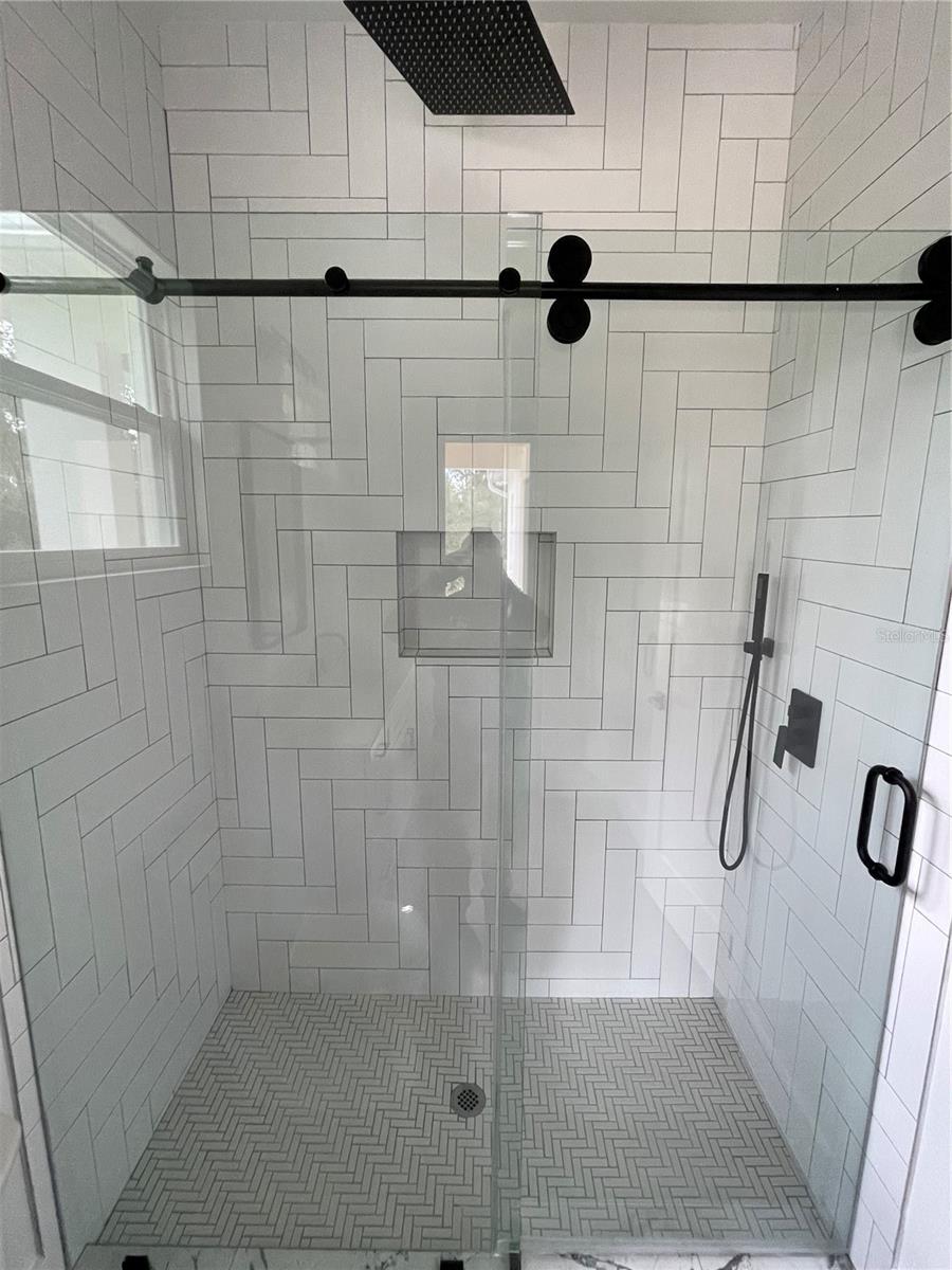 Image 46 of 52 For 41719 Aspen Drive