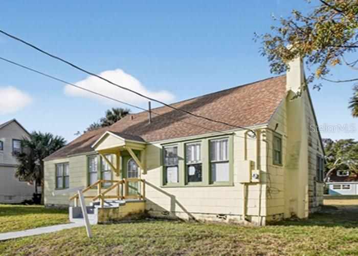 Image 2 of 20 For 319 Hollywood Avenue