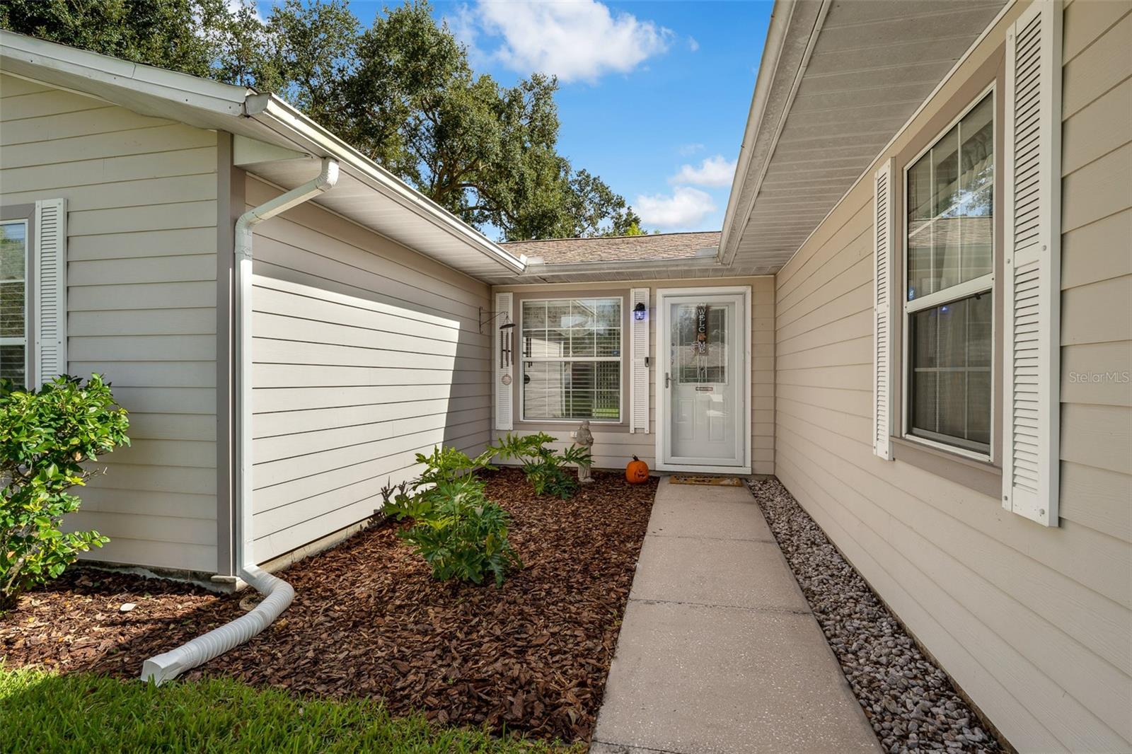 Image 3 of 37 For 3311 Needle Palm Drive