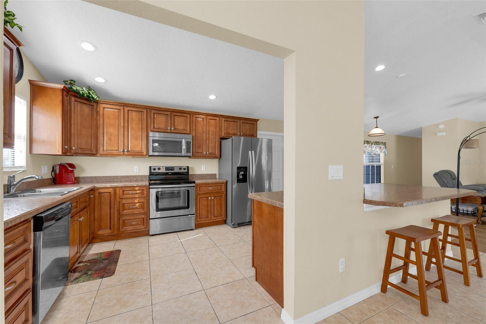 Image 7 of 37 For 3311 Needle Palm Drive