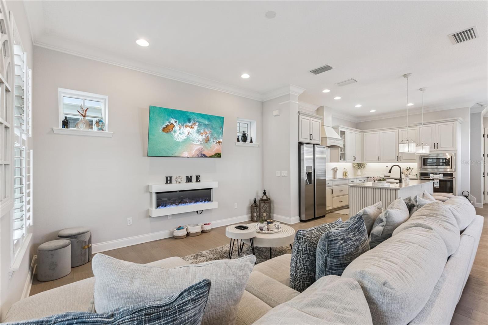 Image 11 of 85 For 1531 Castile Street