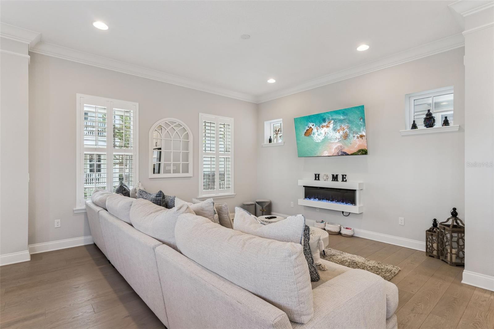 Image 12 of 85 For 1531 Castile Street