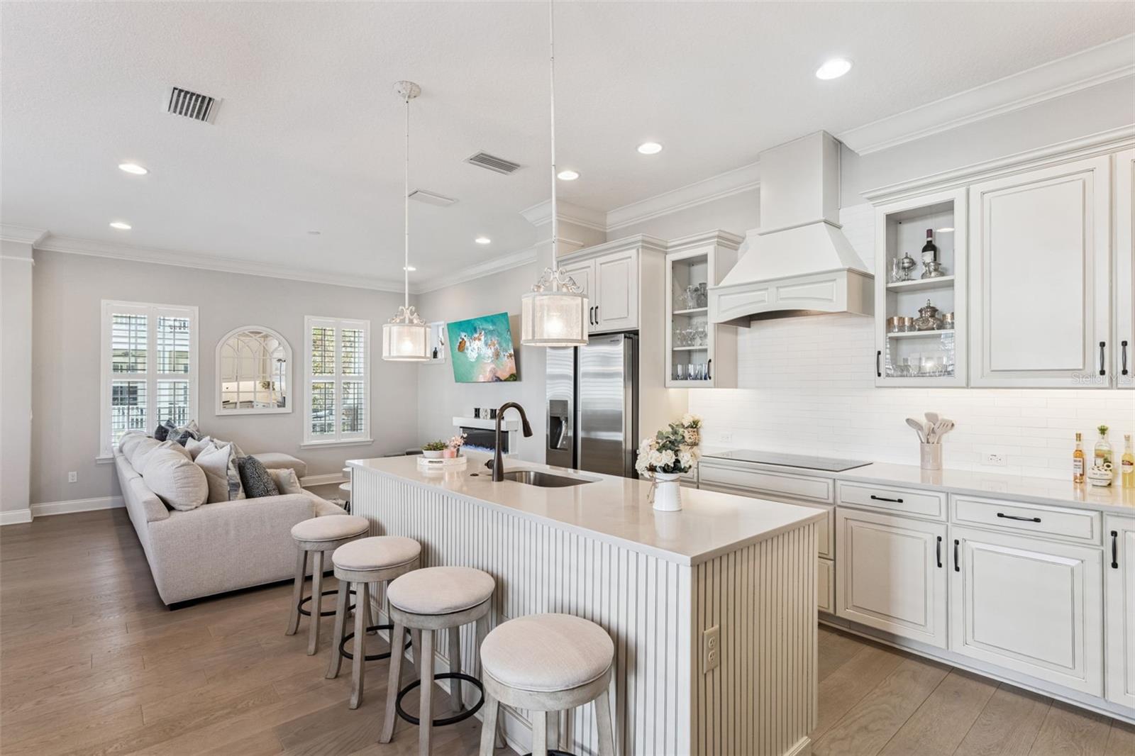 Image 17 of 85 For 1531 Castile Street