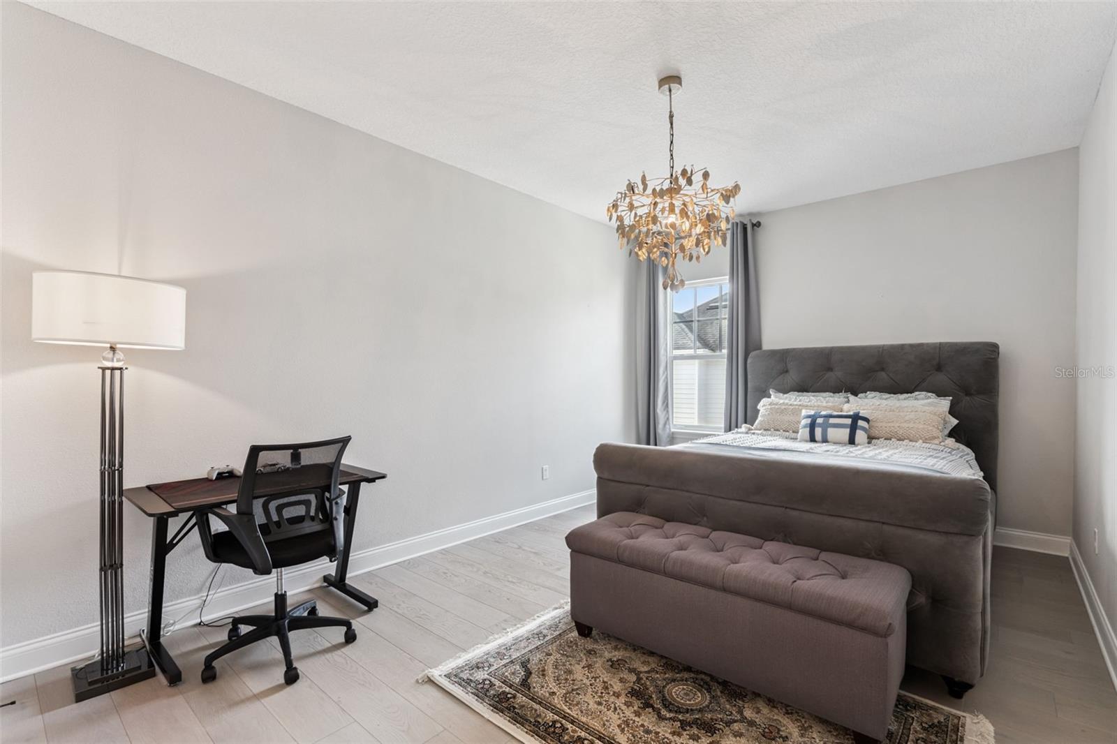 Image 40 of 85 For 1531 Castile Street