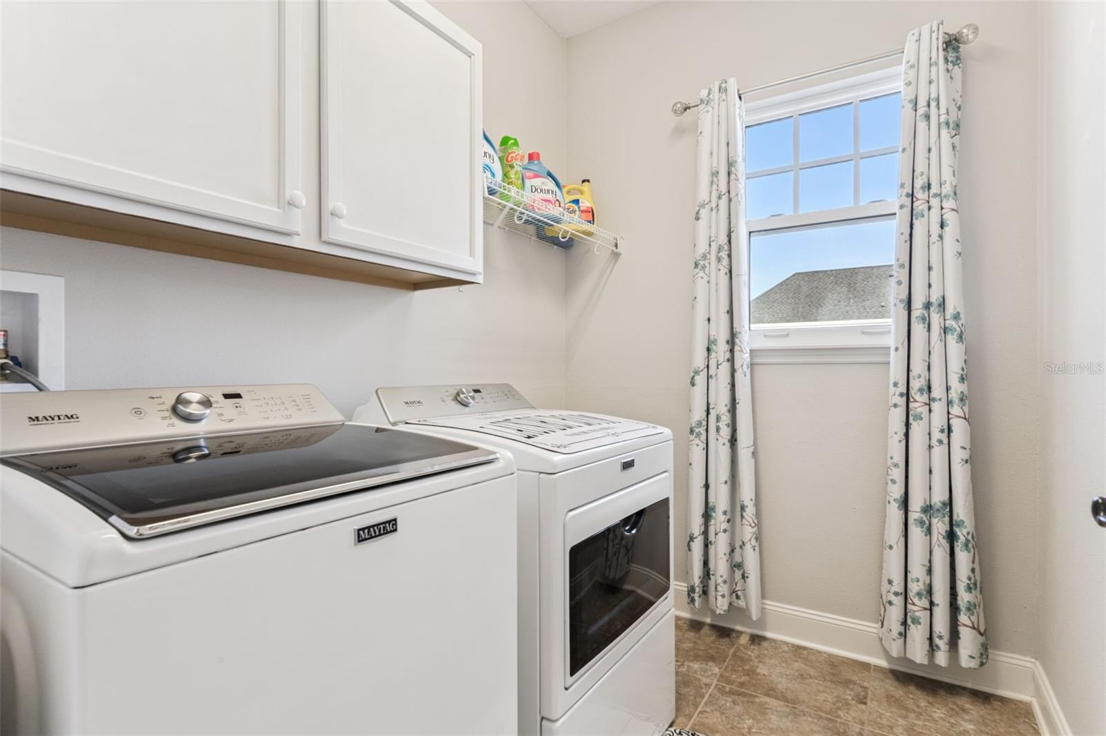 Image 42 of 85 For 1531 Castile Street