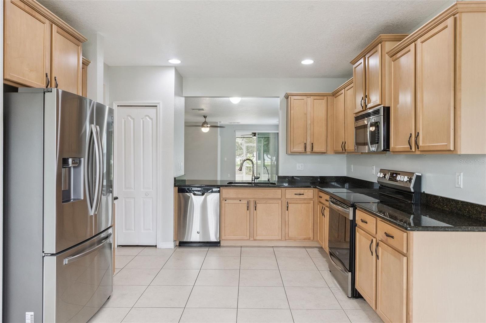 Image 6 of 25 For 1156 Brenton Manor Drive