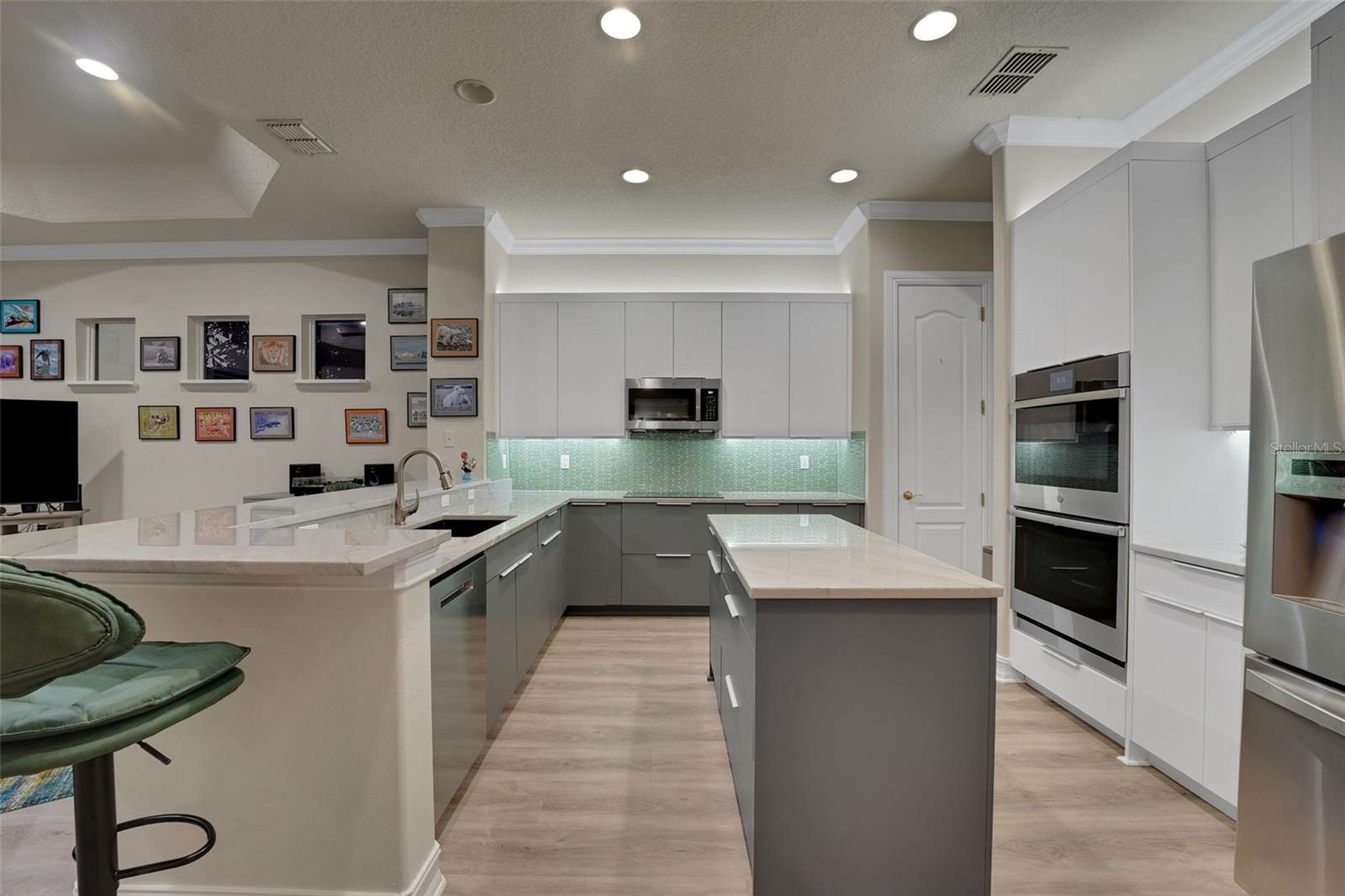 Image 13 of 40 For 6503 Everingham Lane