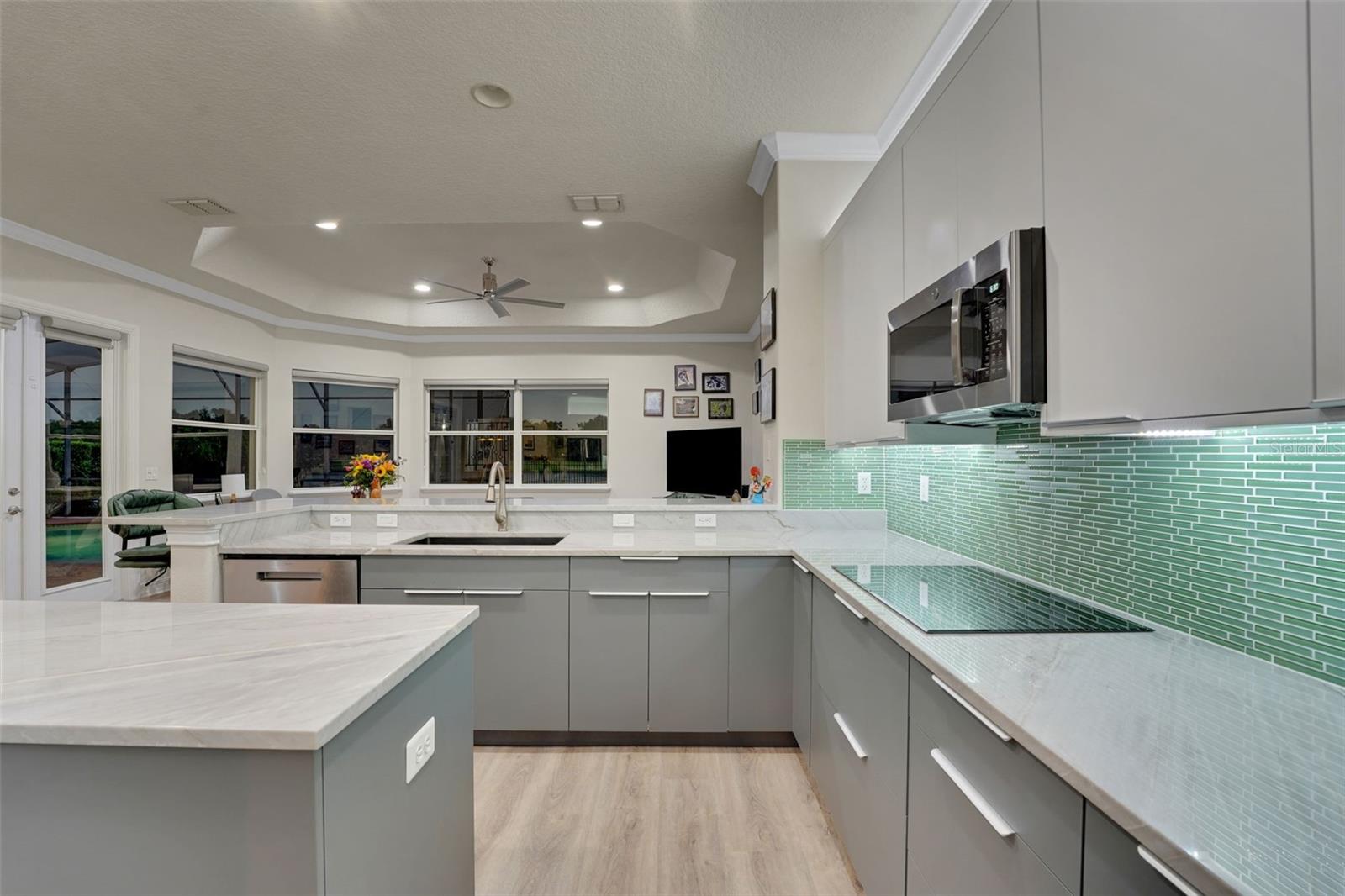 Image 14 of 40 For 6503 Everingham Lane