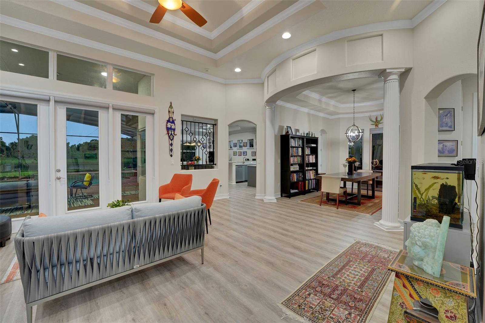 Image 7 of 40 For 6503 Everingham Lane