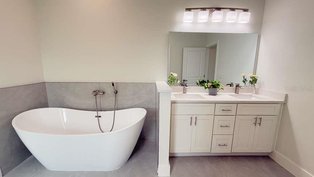 Image 16 of 32 For 2402 156th Loop