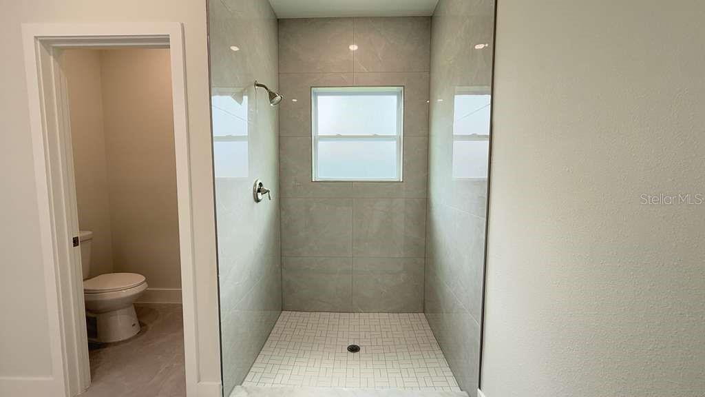 Image 17 of 32 For 2402 156th Loop