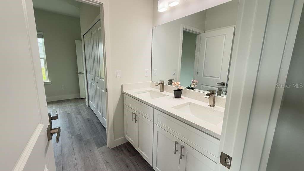 Image 26 of 32 For 2402 156th Loop