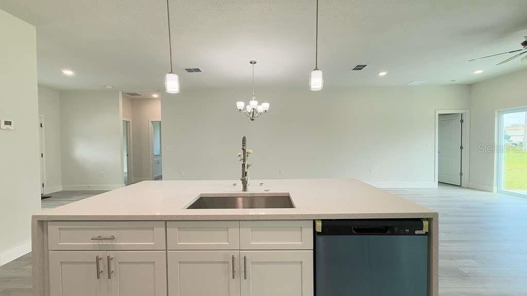 Image 4 of 32 For 2402 156th Loop