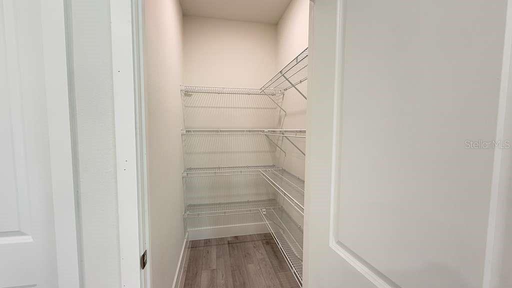 Image 5 of 32 For 2402 156th Loop